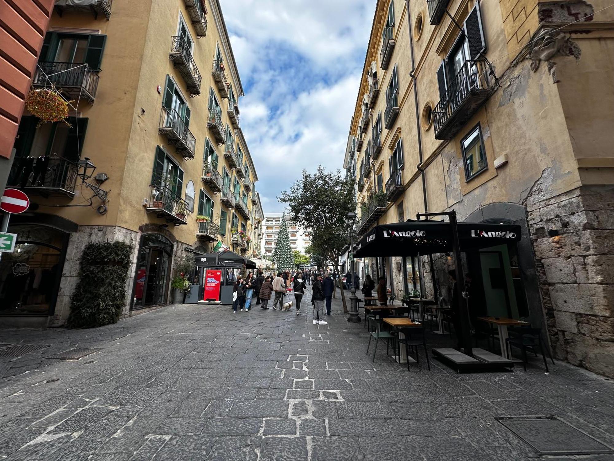 Salerno Casa Vacanze Eksteriør billede