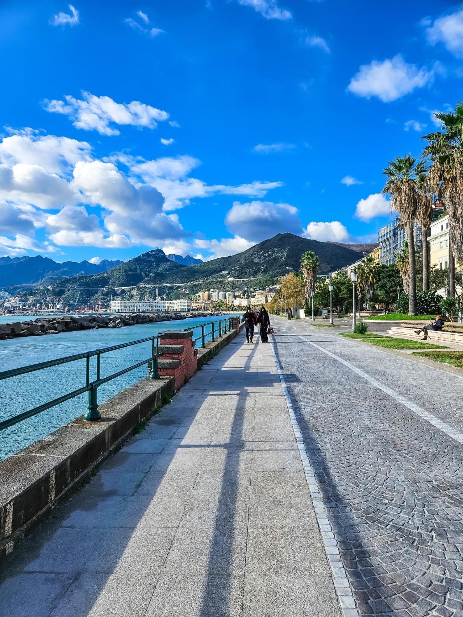 Salerno Casa Vacanze Eksteriør billede